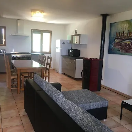 Apartment Le Chardon 1 *
